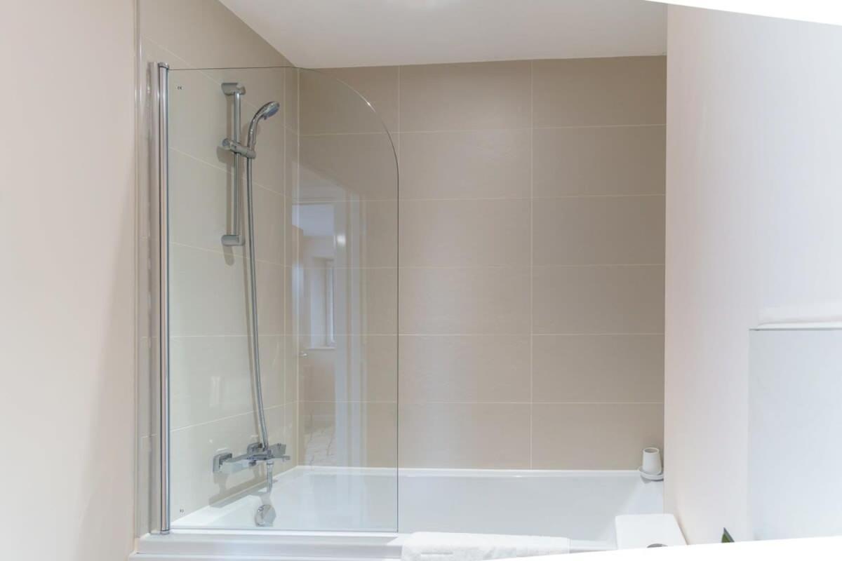 Fantastic 1 Bed Flat Manchester - Sleeps 3 Extérieur photo